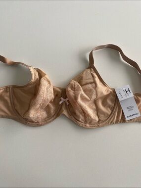 Chantelle Nude Lace Underwire Bra